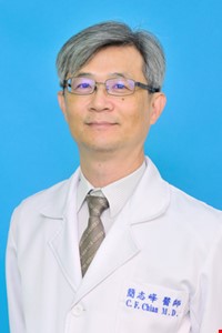 簡志峯
