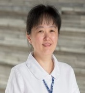 何玲芸 Ling-Yun Ho