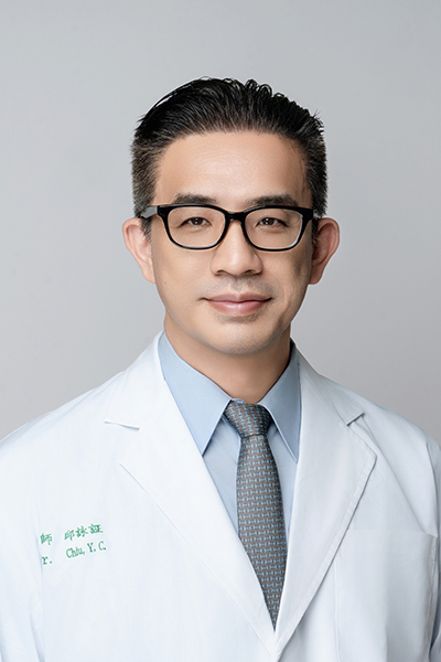 邱詠証 Yung-Cheng Chiu