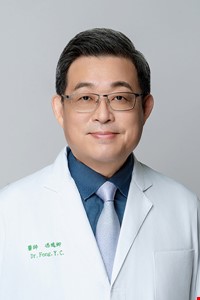 馮逸卿 Yi-Chin Fong