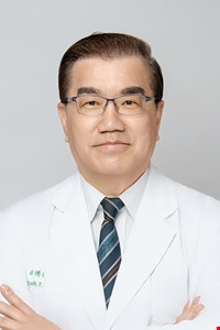 薛博仁